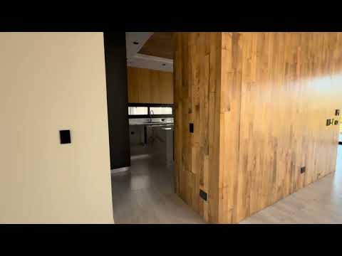House for Sale in Yacht Nordelta. 6 rooms with a river view and a private dock.