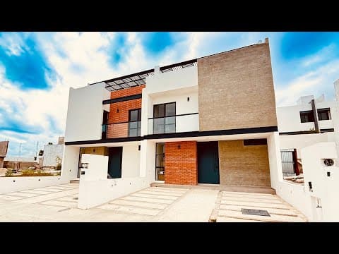 Designer Home in Zakia: Roof Garden and Potential for 5 Bedrooms