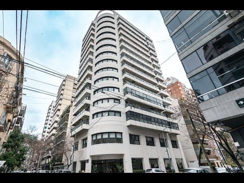 5-room apartment for sale with guest quarters, 2 parking spaces, and a storage room in Belgrano