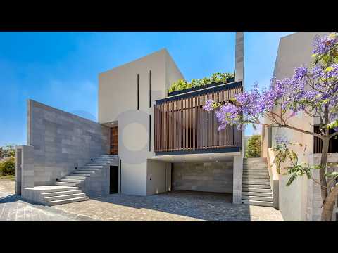 House for Sale in Lomas del Campanario IV