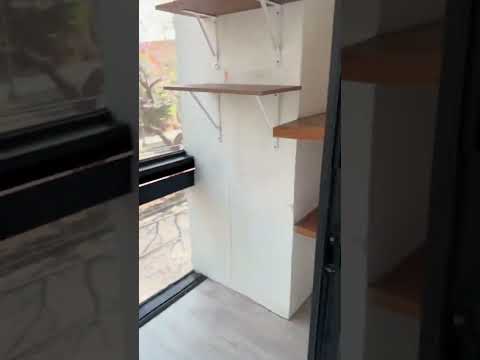 Office for rent in Polanco, partially furnished.