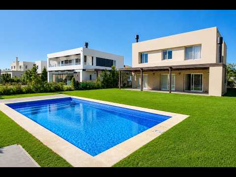 House for Sale in the Vistas Neighborhood, Puertos del Lago Escobar. 3 Bedrooms, Office, Pool. Northern Greater Buenos Aires
