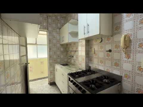 3-ROOM APARTMENT FOR SALE IN THE FLORES AREA.