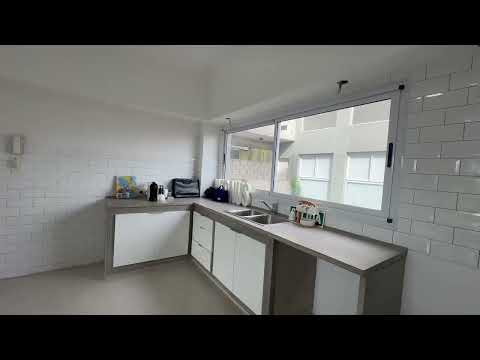 Apartment for sale in Ramos Mejía: 2 rooms, financing available, garage included