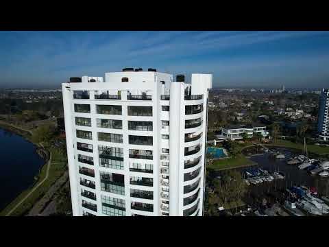 FOR SALE: 5-room apartment in Marinas Golf with 2 parking spaces