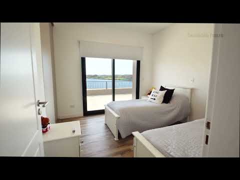 House for Sale by the Lagoon in Naudir