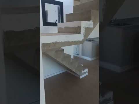 3-Room Duplex Apartment with Terrace and Grill