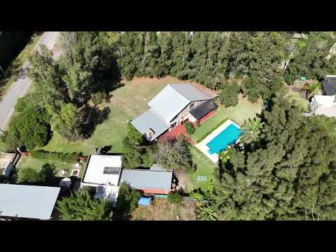 COUNTRY HOUSE FOR SALE WITH SWIMMING POOL AND GUEST HOUSE - ING. MASCHWITZ