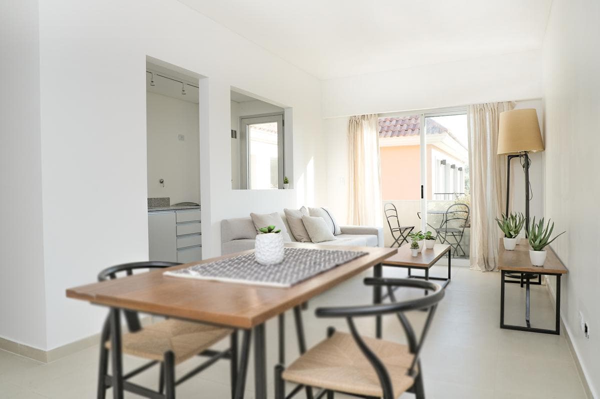 Brand-new 1- or 2-bedroom apartment - SUITABLE FOR PROFESSIONAL USE - Caamaño