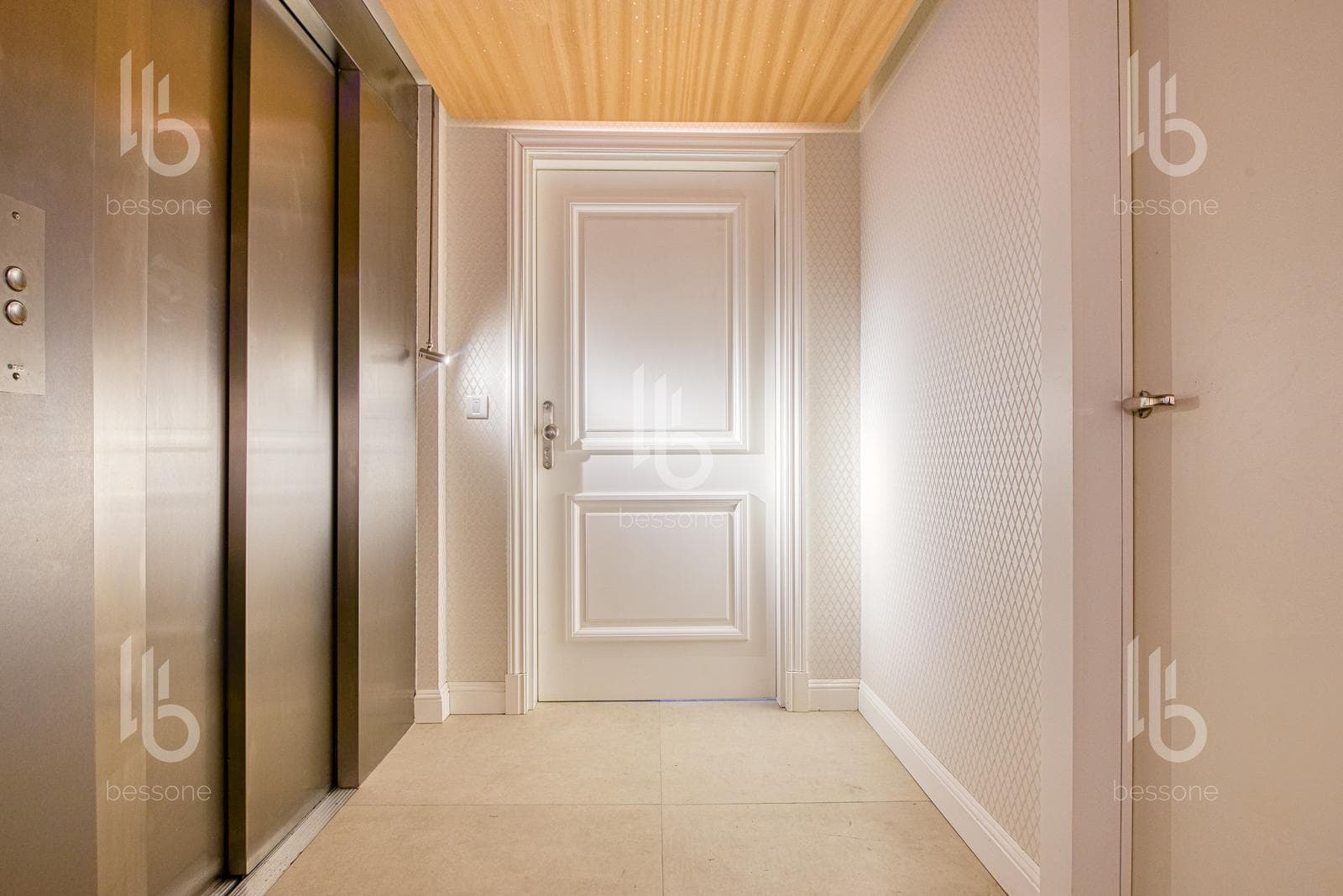 Apartment - La Perla Sur