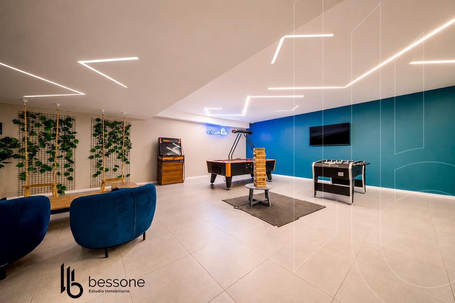 MARAL EXPLANADA APARTMENT