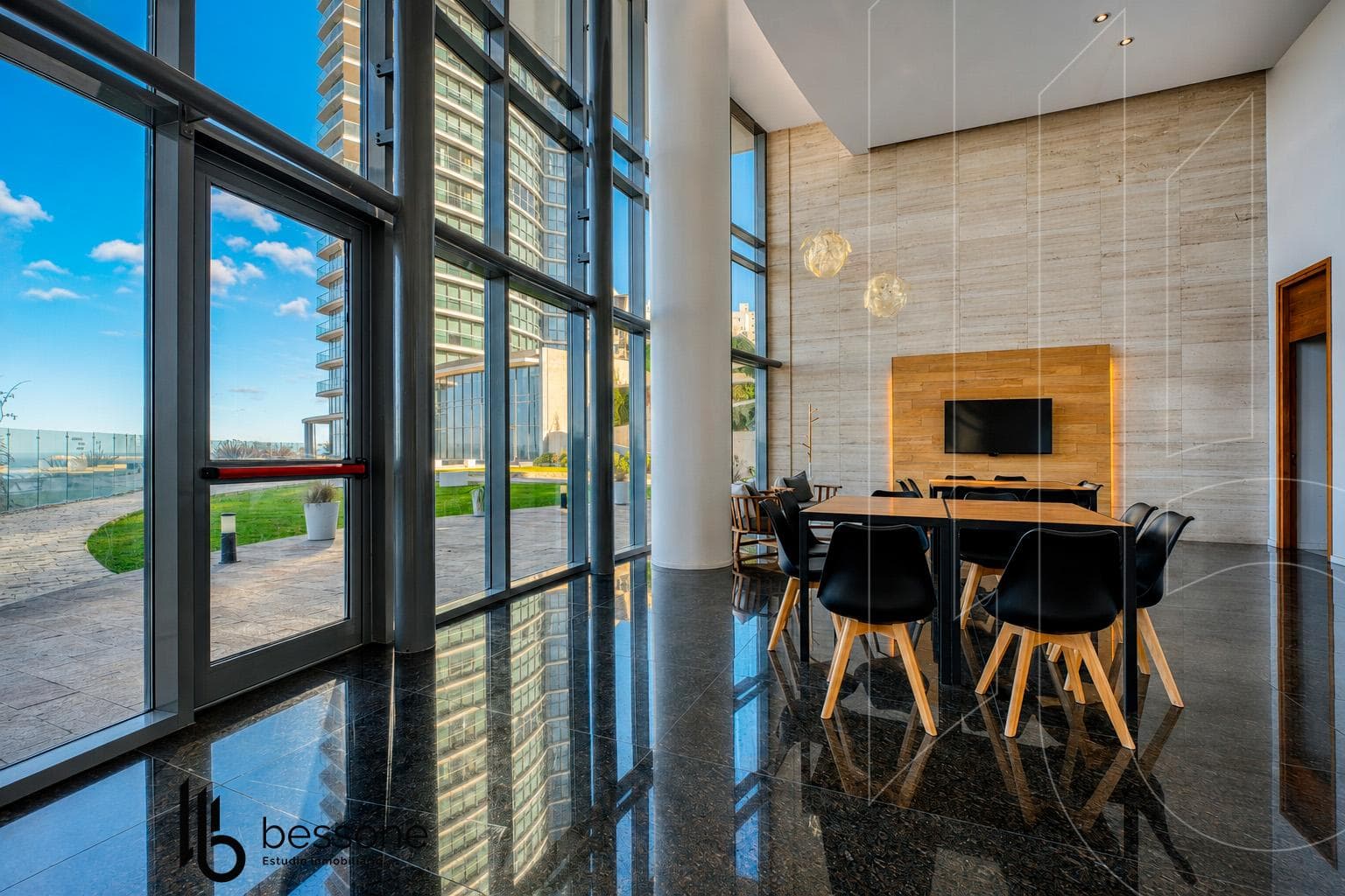 MARAL EXPLANADA APARTMENT