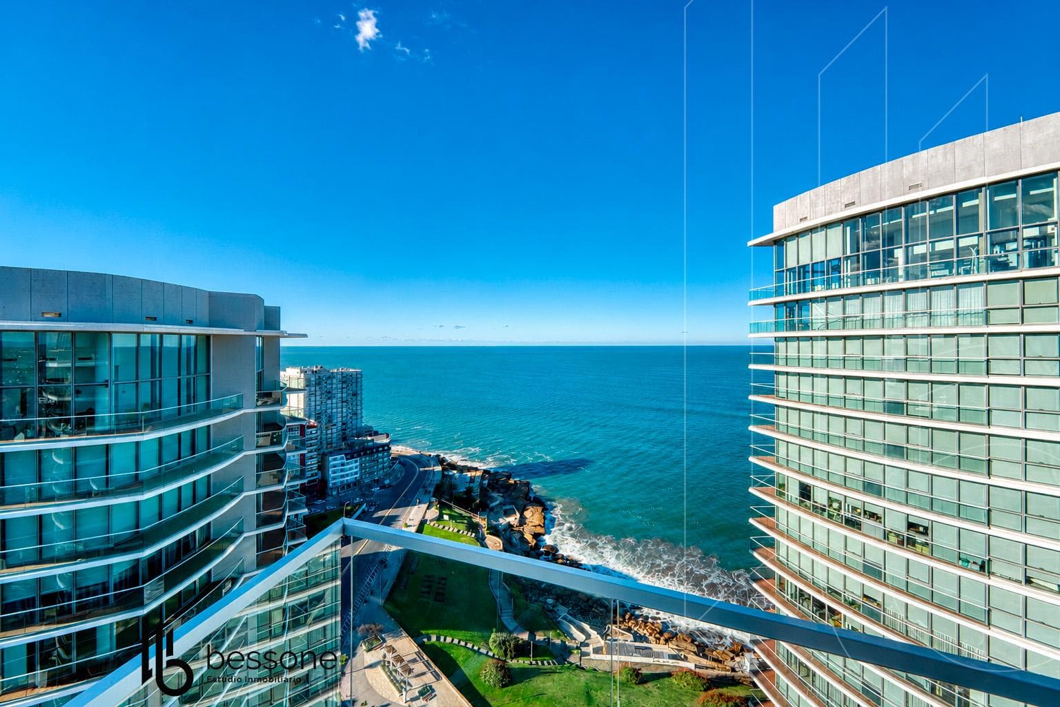 MARAL EXPLANADA APARTMENT