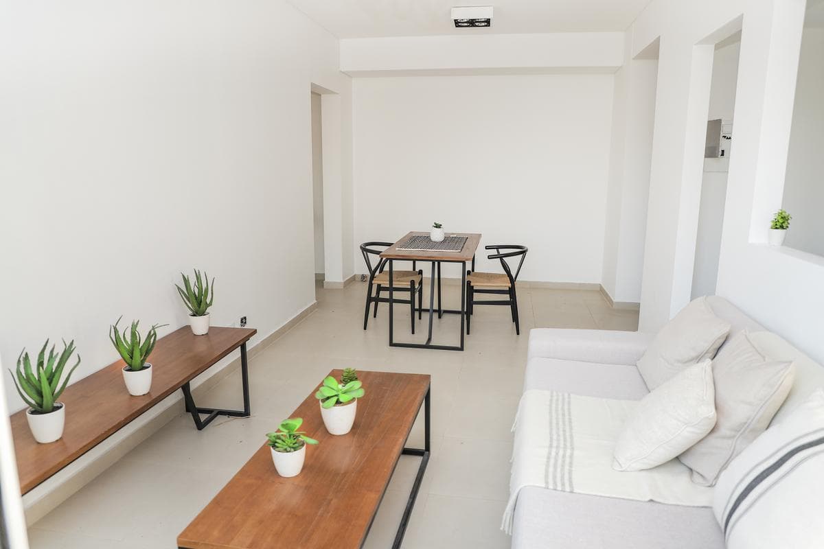 Brand-new 1- or 2-bedroom apartment - SUITABLE FOR PROFESSIONAL USE - Caamaño