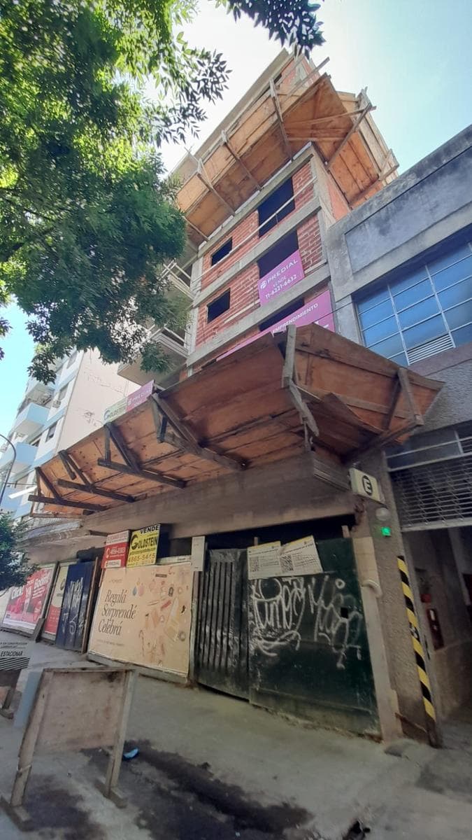 Studio Apartment for Sale in Almagro