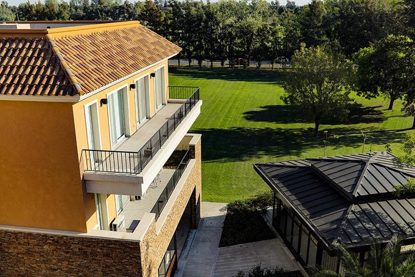 Brand-new 1- or 2-bedroom apartment - SUITABLE FOR PROFESSIONAL USE - Caamaño