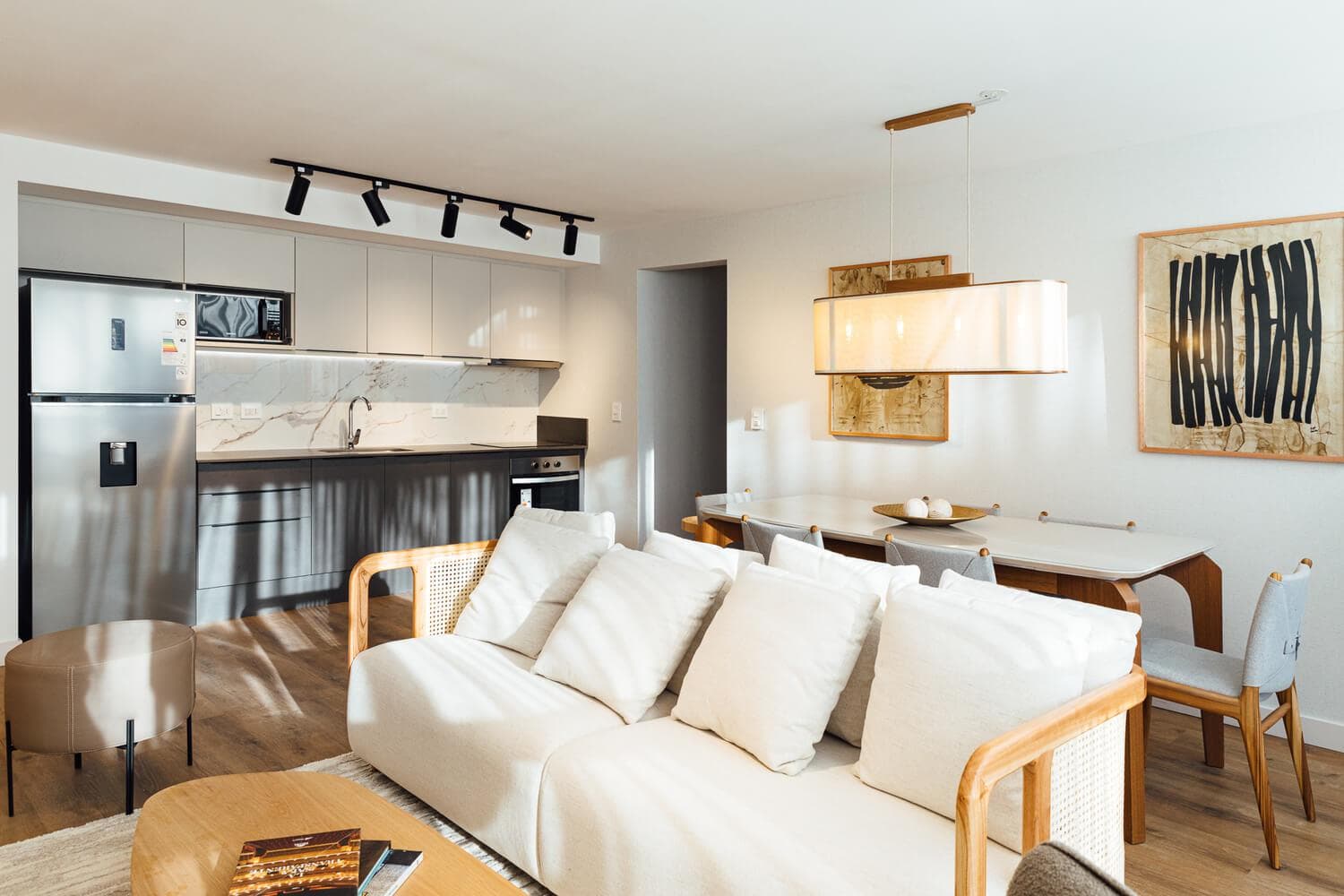 Two-Bedroom Apartment for Rent in Pocitos, Montevideo