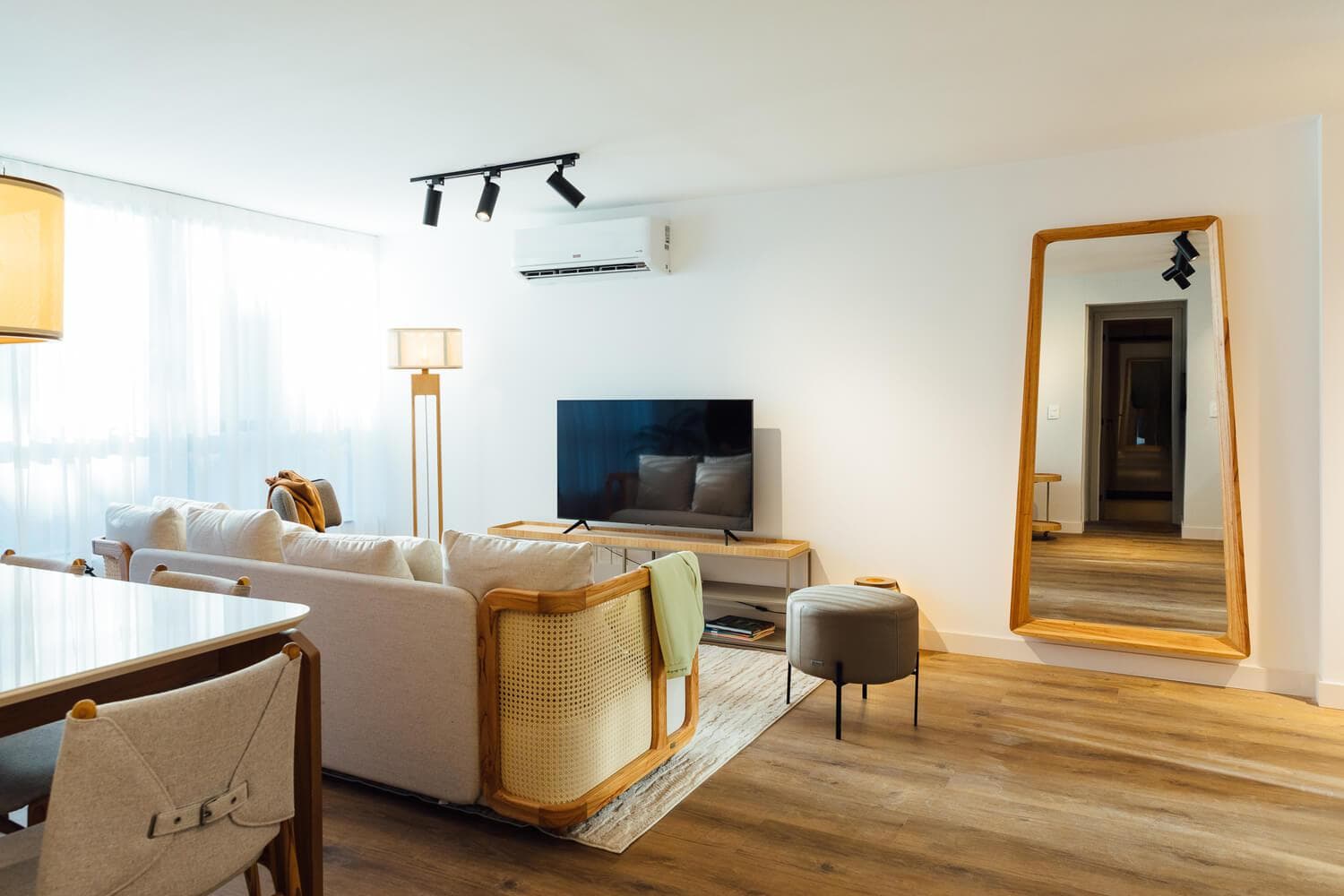Two-Bedroom Apartment for Rent in Pocitos, Montevideo