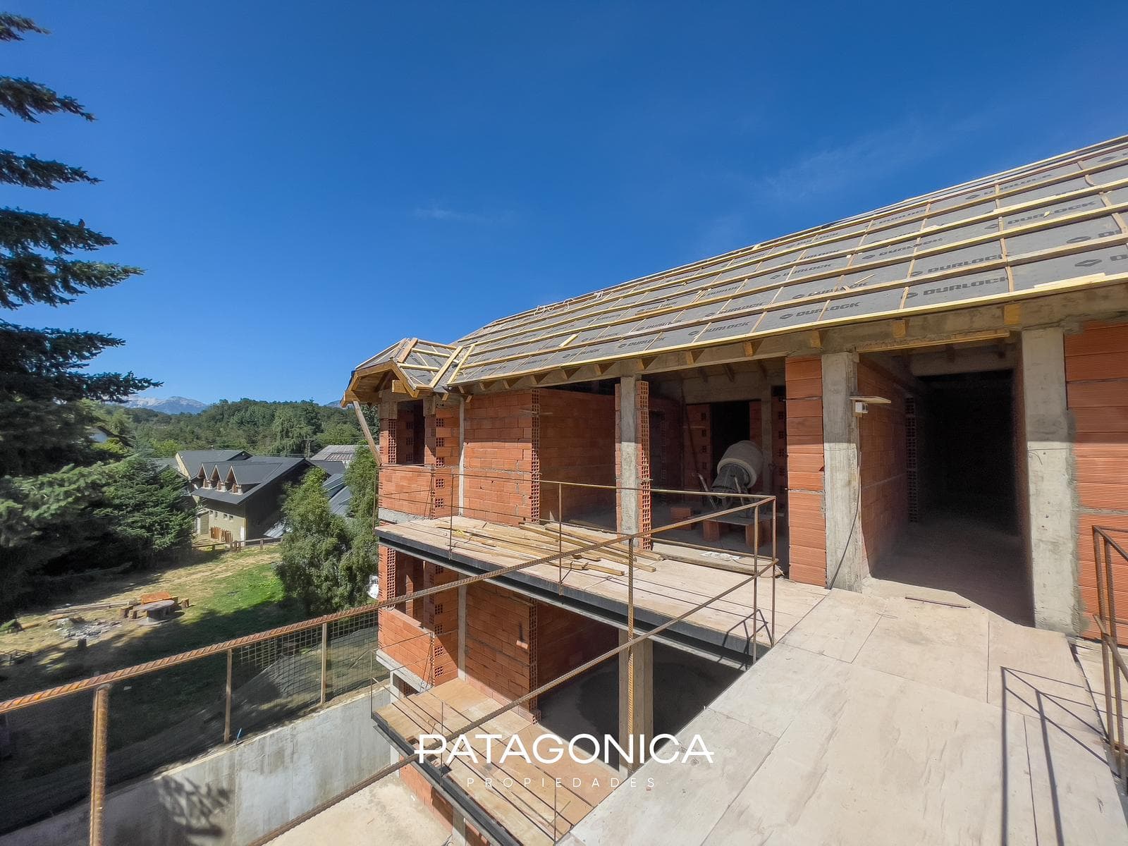 FOR SALE: 56-square-meter 1-bedroom apartment on the first floor in Domo II, Villa La Angostura