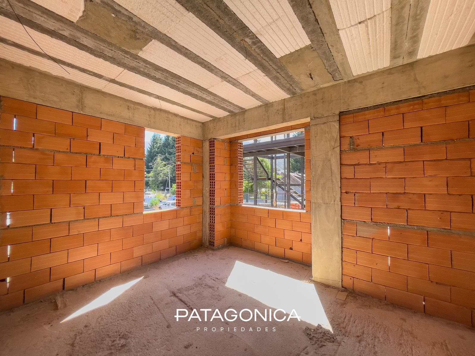FOR SALE: 56-square-meter 1-bedroom apartment on the first floor in Domo II, Villa La Angostura