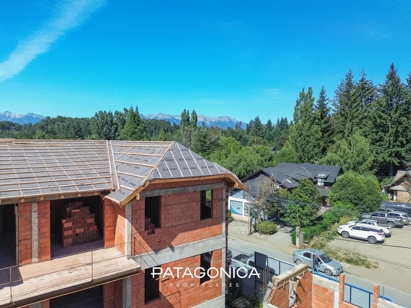 FOR SALE: 56-square-meter 1-bedroom apartment on the first floor in Domo II, Villa La Angostura