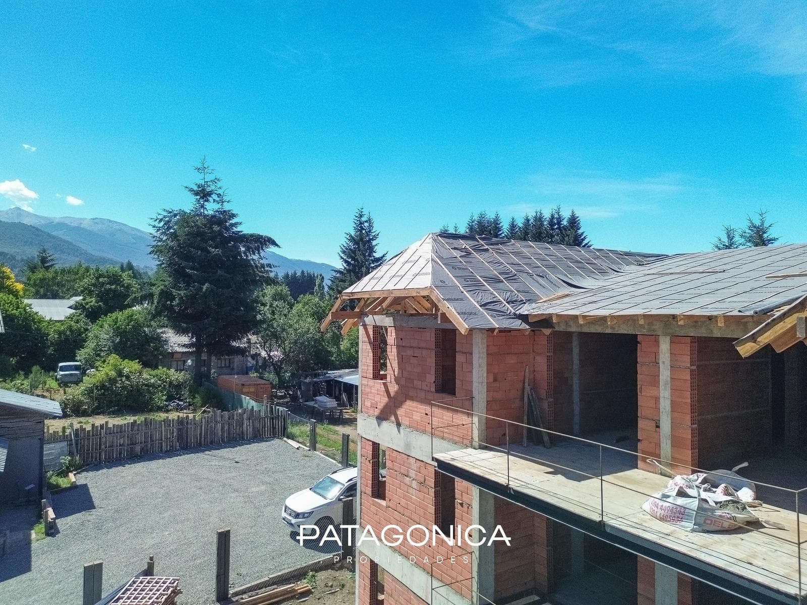 FOR SALE: 56-square-meter 1-bedroom apartment on the first floor in Domo II, Villa La Angostura
