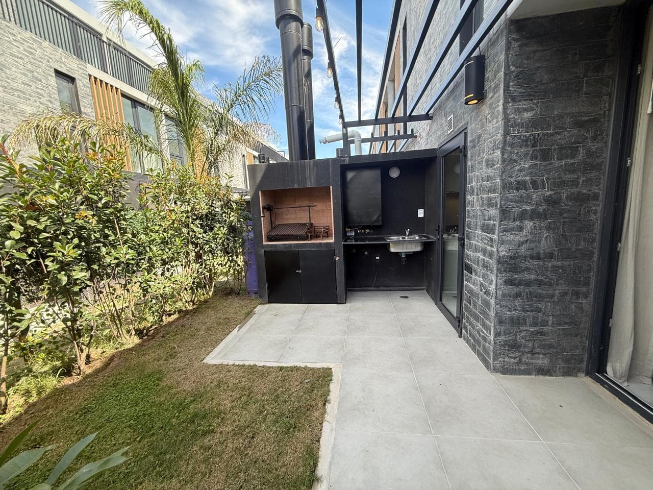 4-Room Apartment in Sunny Tigre - Brand-New