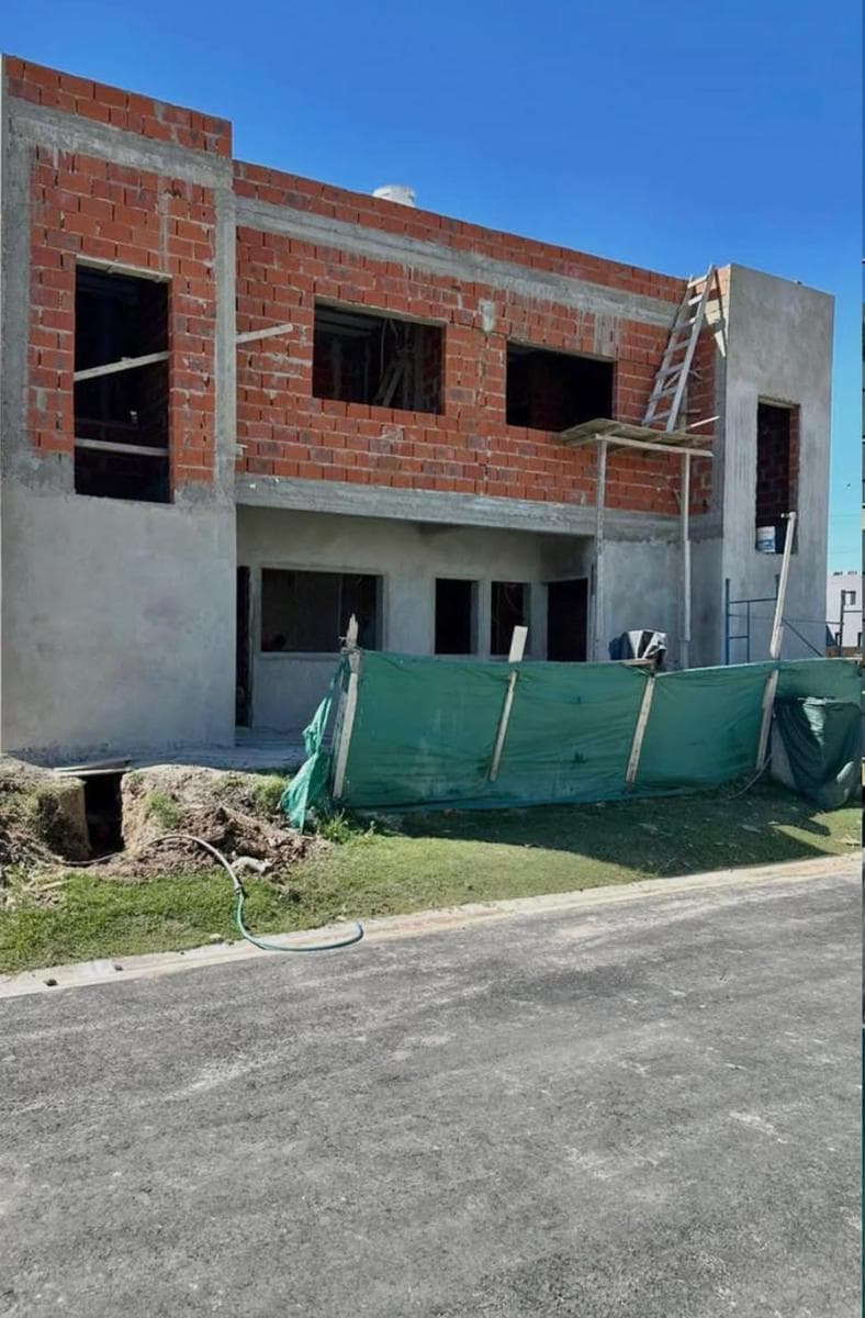 4-Bedroom Apartment for Sale at SPRINGHOUSES