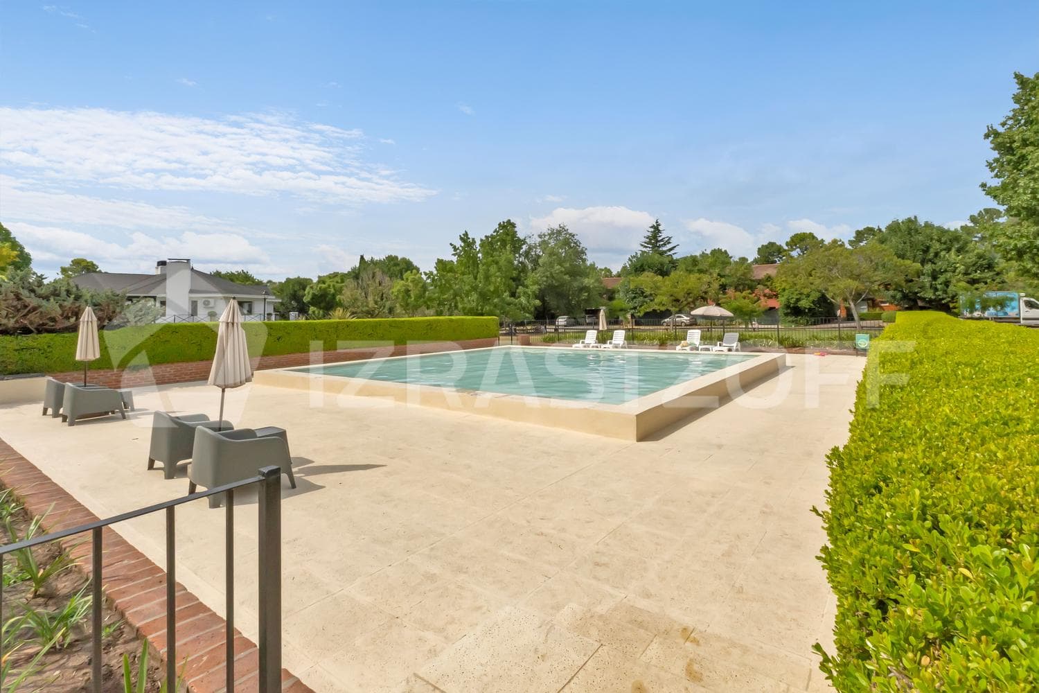 Short-Term Rentals at Club de Campo Pueyrredón