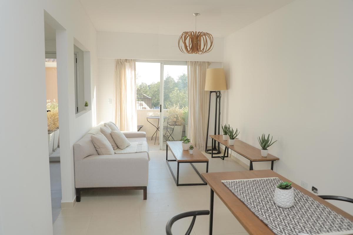 Brand-new 1- or 2-bedroom apartment - SUITABLE FOR PROFESSIONAL USE - Caamaño