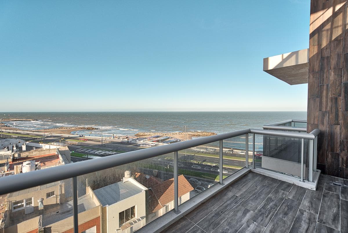 MAR DEL PLATA OCEANVIEW APARTMENT