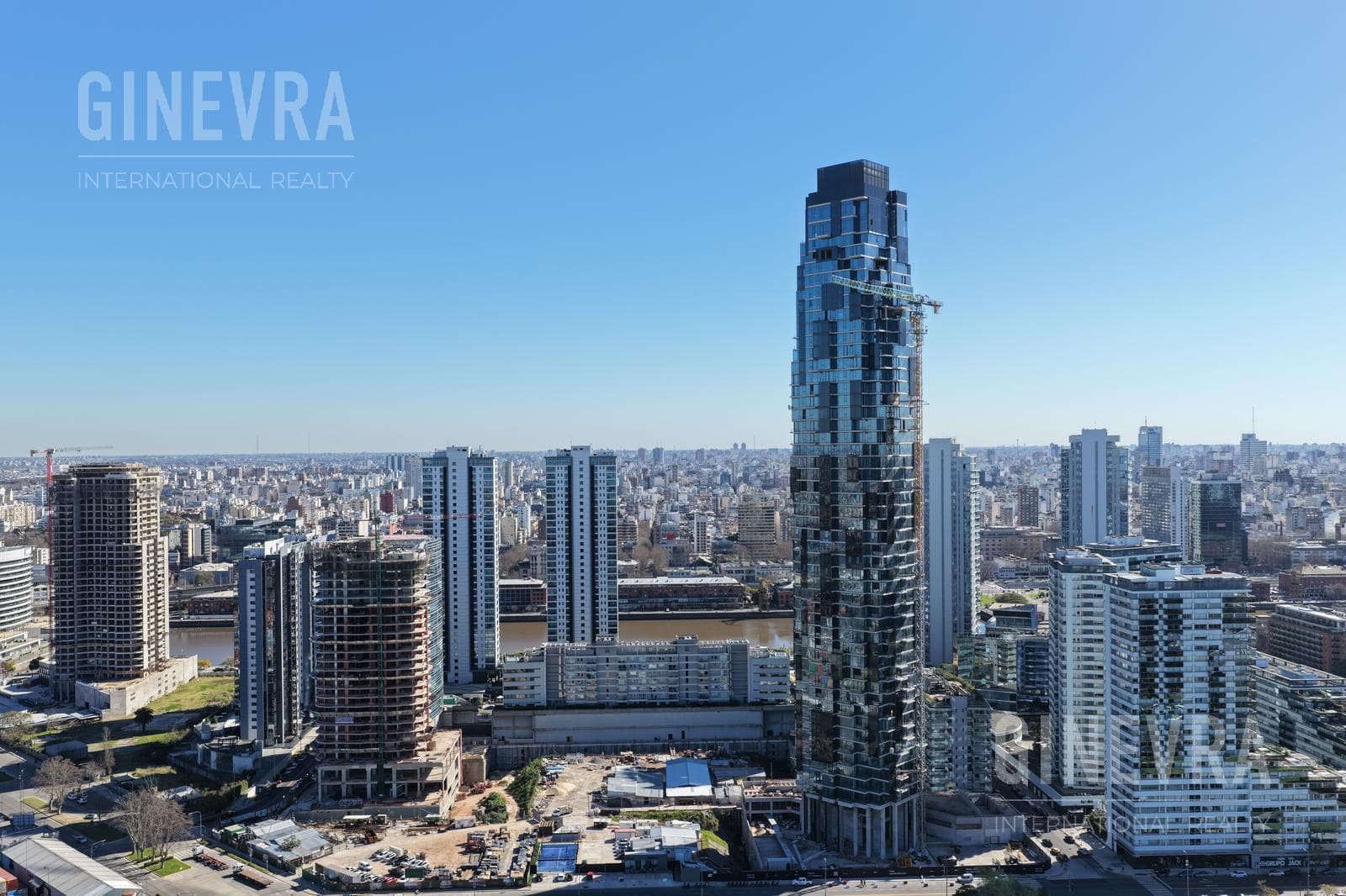 2-Room Apartment with Balcony on the 39th Floor with a View of the River - HARBOUR TOWER - Puerto Madero