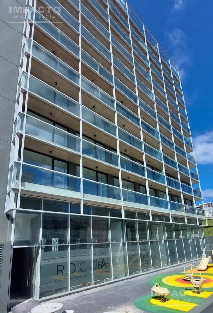 Office / Showroom for Rent in the Federal Capital, Buenos Aires - FOR PROFESSIONAL USE ONLY