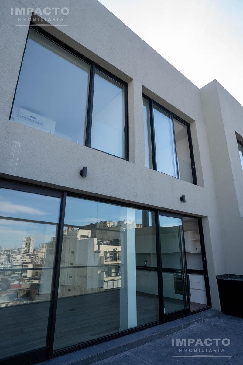 Office / Showroom for Rent in the Federal Capital, Buenos Aires - FOR PROFESSIONAL USE ONLY