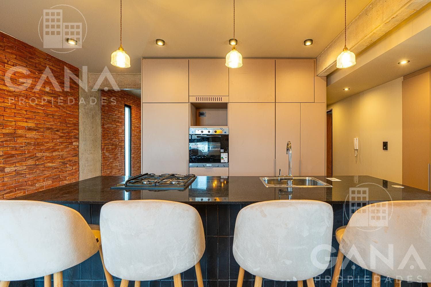 Premium Designer Two-Bedroom Apartment for Sale with Amenities in Pichincha