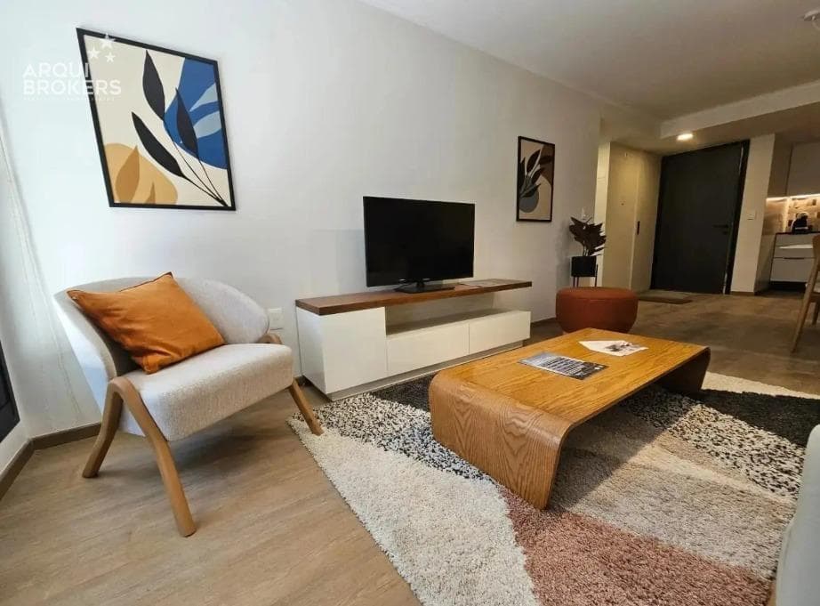 One-bedroom apartment for sale in Cordón - 1008