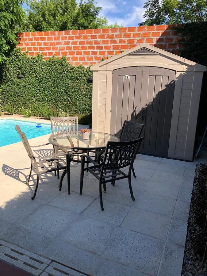 Wonderful house with a pool in the Lambertucci neighborhood, Escobar