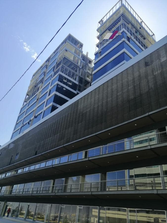 Office Space for Sale or Rent on Av. Fundadores - Valle Oriente Area, Lomas de Montecristo