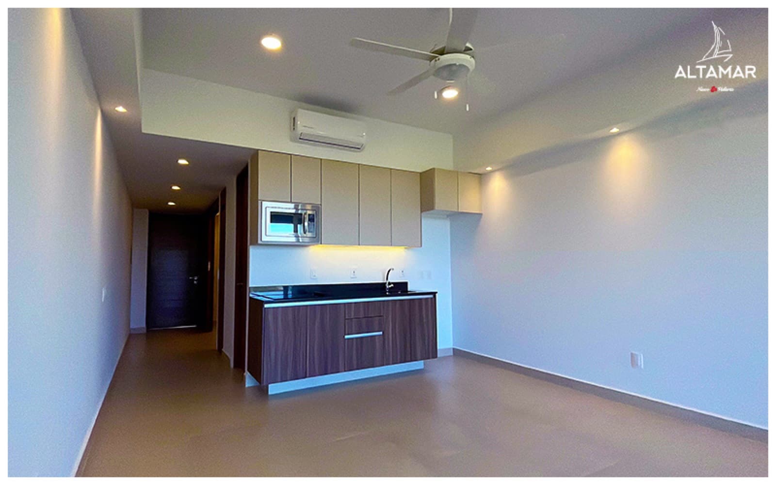 Apartment for Sale in Altamar Nuevo Vallarta | View of the Marina and Golf Course