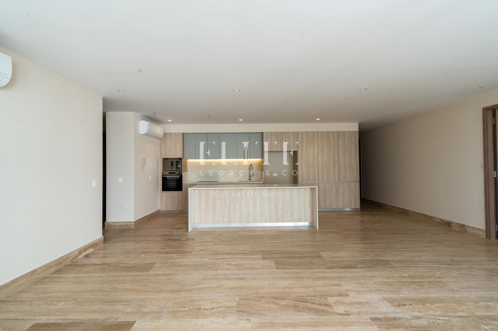 Departamento en Venta y Renta de 3 recámaras en Hodela SM 11