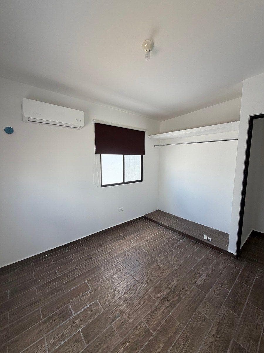 HOUSE FOR SALE IN MÉRIDA, ESMERALDA RESIDENCIAL, NORTHEAST