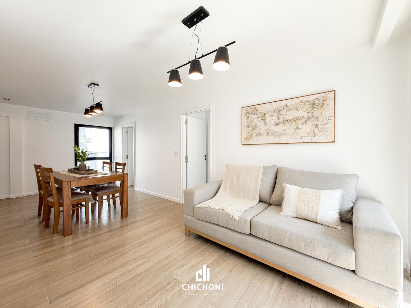 For Sale - 2-room apartment with a balcony facing the street - Plaza Colón area