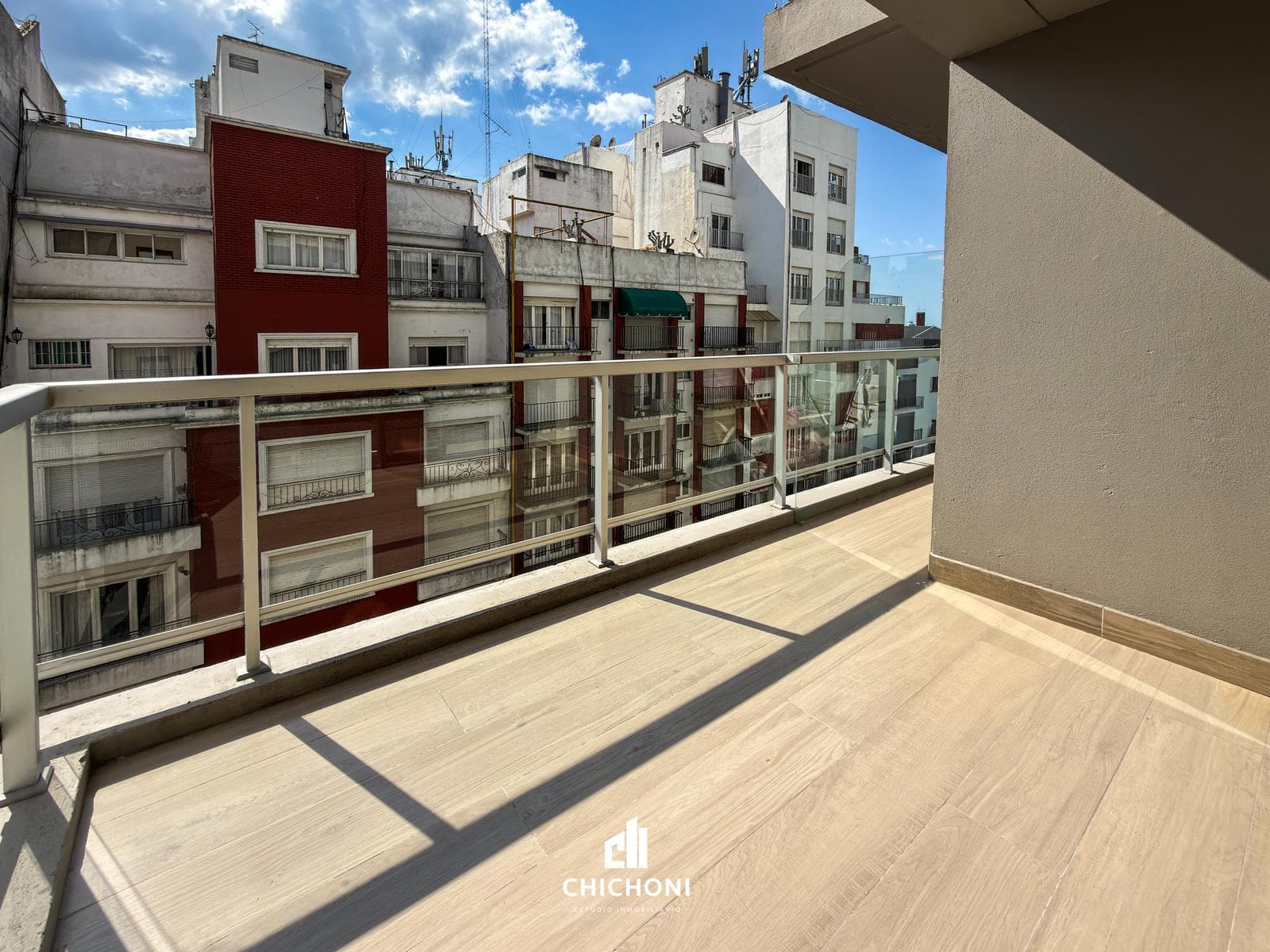 For Sale - 2-room apartment with a balcony facing the street - Plaza Colón area