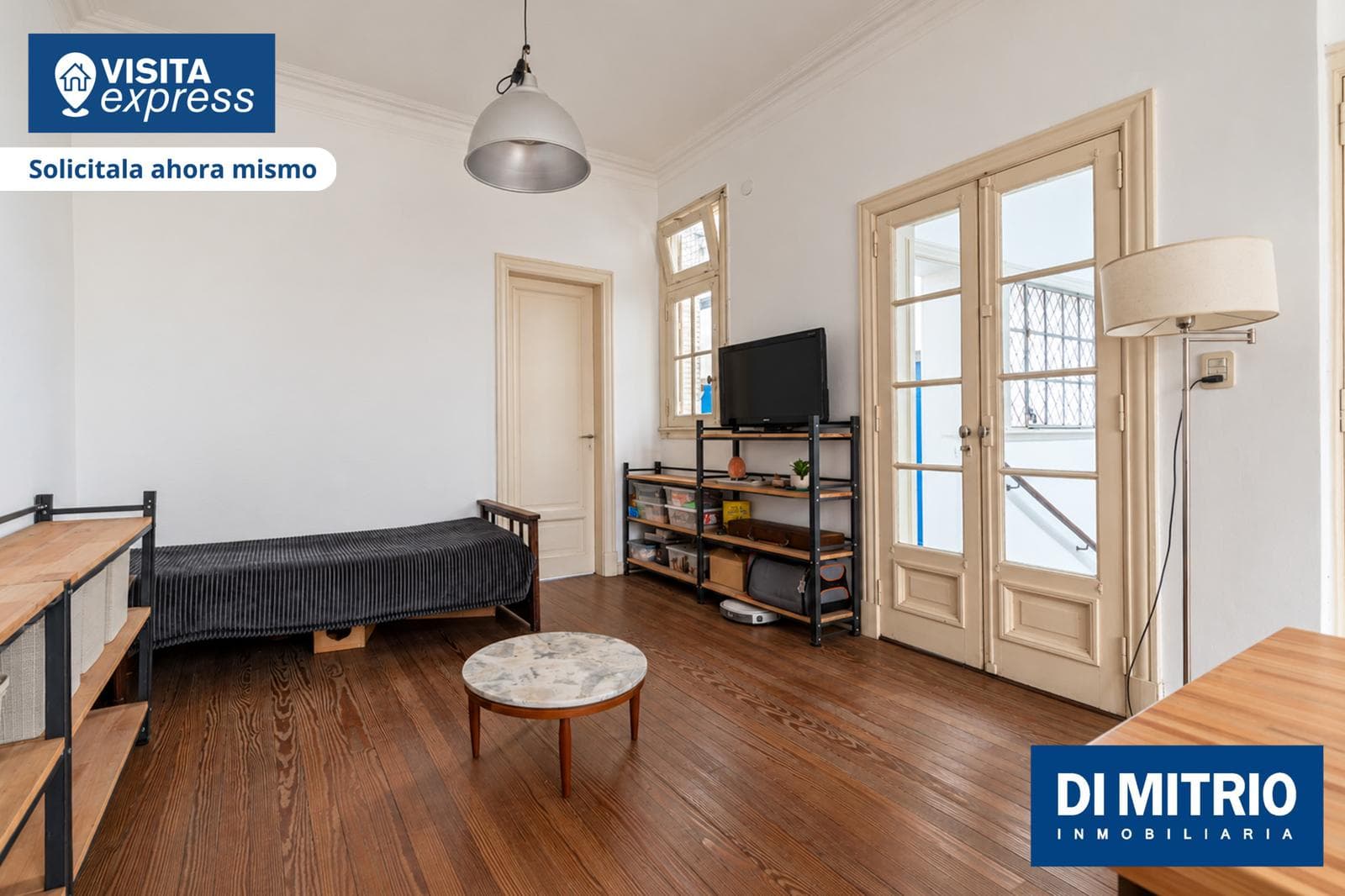 Almagro PH: 4-Room Apartment with Terrace