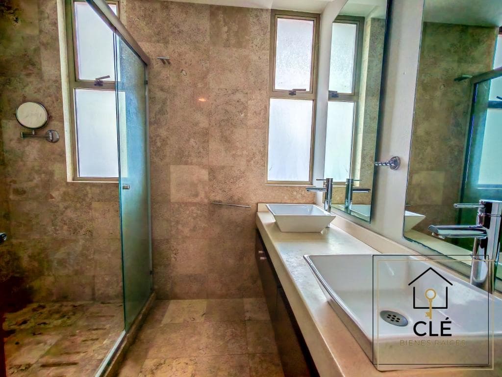 Desierto de los Leones, Atlamaya Neighborhood. 3 bedrooms, 2-car garage, EXCELLENT LOCATION