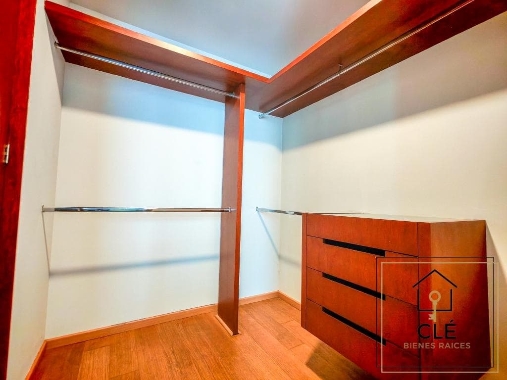 Desierto de los Leones, Atlamaya Neighborhood. 3 bedrooms, 2-car garage, EXCELLENT LOCATION