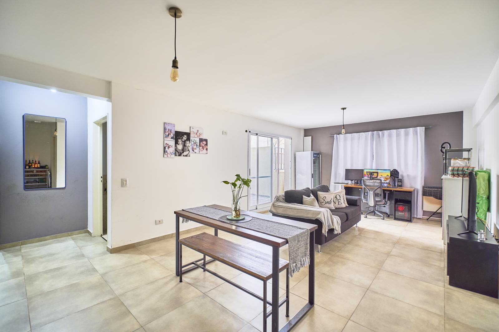 Bright 4-Bedroom Apartment for Sale in Parque Patricios