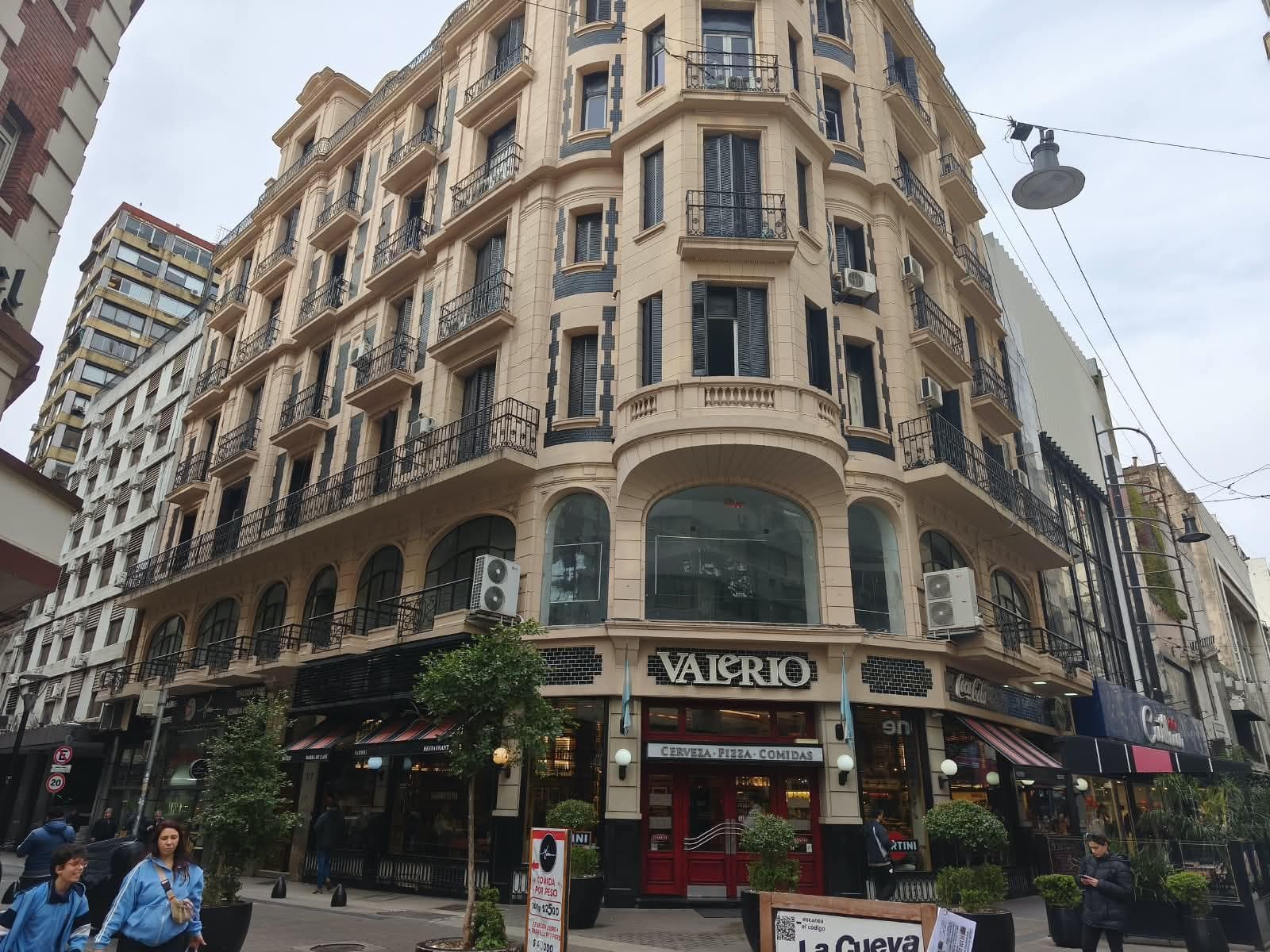 COMMERCIAL SPACE OR EVENT HALL FOR SALE IN BUENOS AIRES' MICROCENTRO