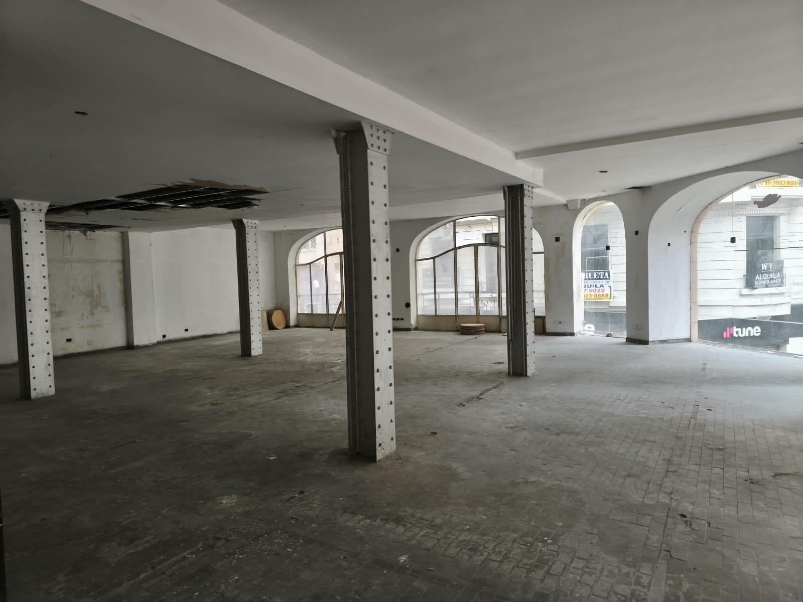 COMMERCIAL SPACE OR EVENT HALL FOR SALE IN BUENOS AIRES' MICROCENTRO