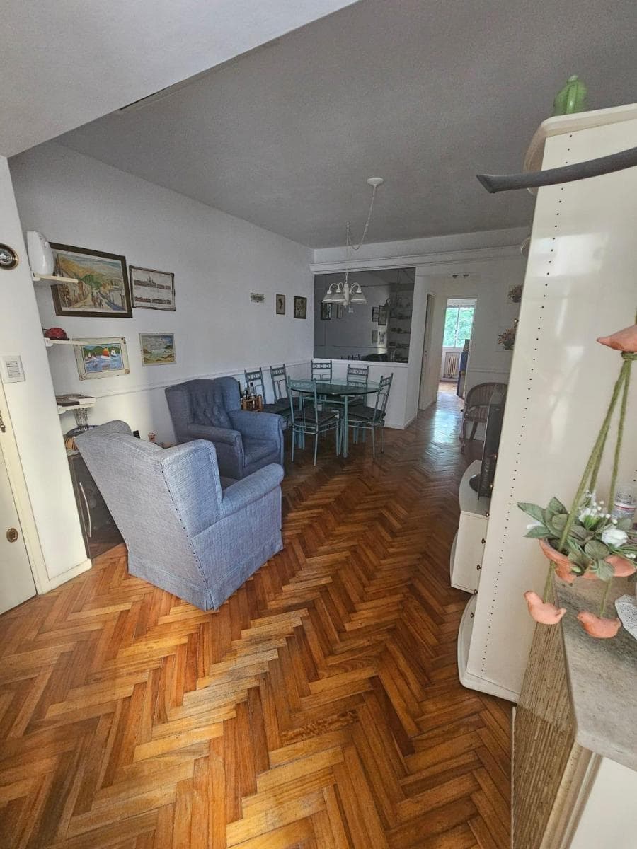 Very nice 4-room apartment - Very bright - On the front side